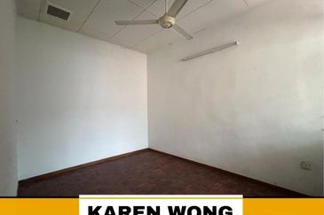 Bandar Laguna Merbok