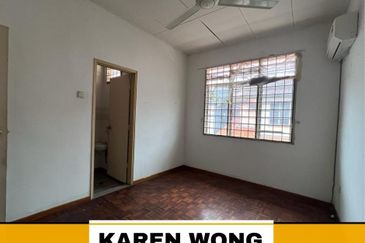 Bandar Laguna Merbok