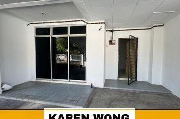 Bandar Laguna Merbok