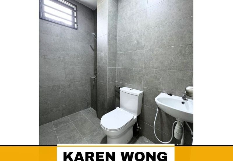 KITCHEN CABINET & FULLY GRILLE AMARYN BUKIT BANYAN 2 Storey Terrace House for RENT