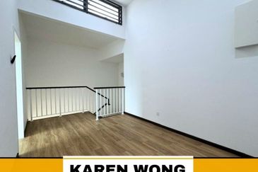 KITCHEN CABINET & FULLY GRILLE AMARYN BUKIT BANYAN 2 Storey Terrace House for RENT