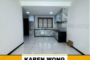 KITCHEN CABINET & FULLY GRILLE AMARYN BUKIT BANYAN 2 Storey Terrace House for RENT