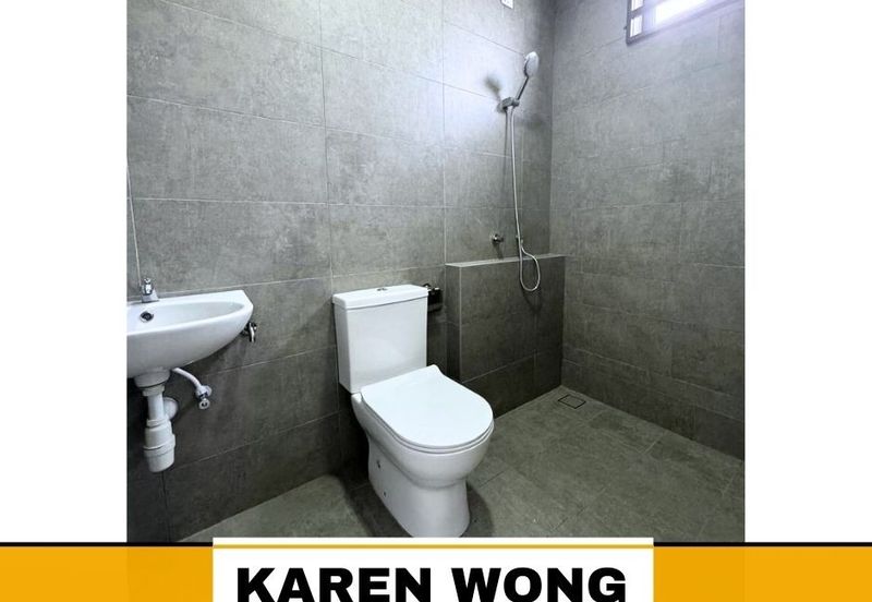 KITCHEN CABINET & FULLY GRILLE AMARYN BUKIT BANYAN 2 Storey Terrace House for RENT