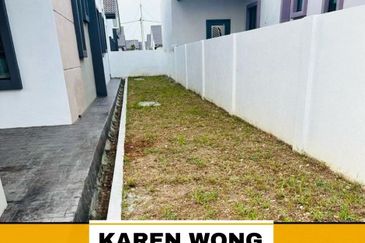 FULLY GATED & GUARDED SP SAUJANA PERMAI 1 Storey SEMI DETACHED for RENT