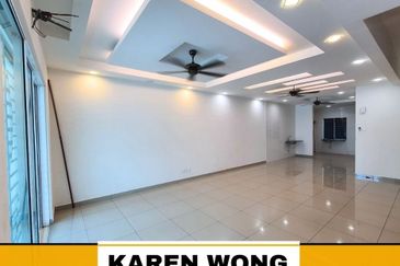 FULLY GATED & GUARDED AZELIA BUKIT BANYAN 2 Storey Terrace House for RENT