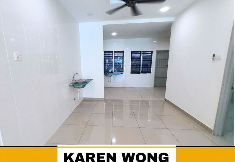 FULLY GATED & GUARDED AZELIA BUKIT BANYAN 2 Storey Terrace House for RENT