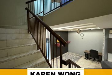 PARTLY FURNISHED TAMAN SERULING INDAH 2 Storey Terrace for RENT