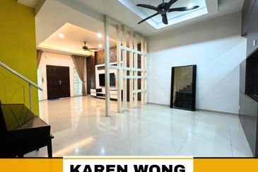 RENOVATED PERMATA HILL PARK near C-Mart Amanjaya 2.5 Storey Terrace for Sale