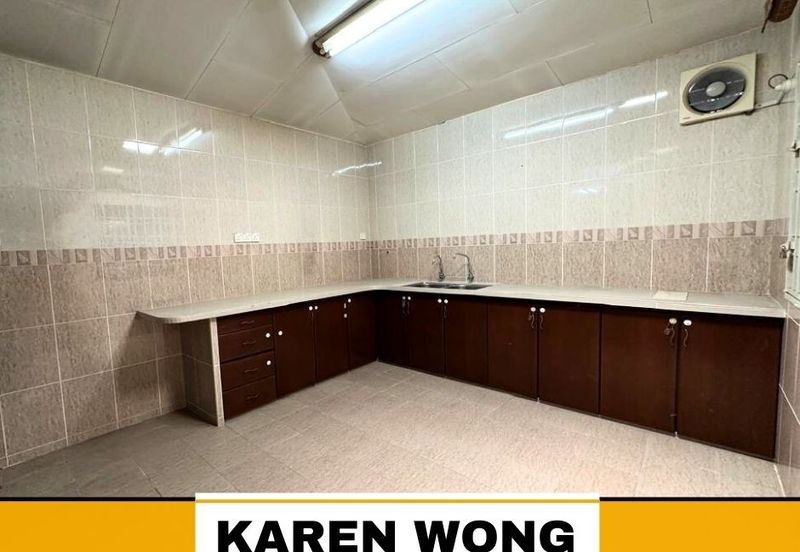 TAMAN BERLIAN INDAH 1 Storey SEMI DETACHED for SALE