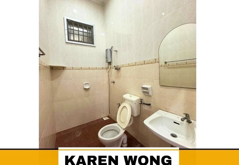 TAMAN BERLIAN INDAH 1 Storey SEMI DETACHED for SALE