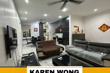 Bandar Laguna Merbok