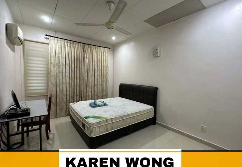 Bandar Laguna Merbok