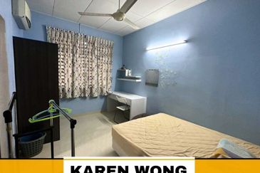 Bandar Laguna Merbok