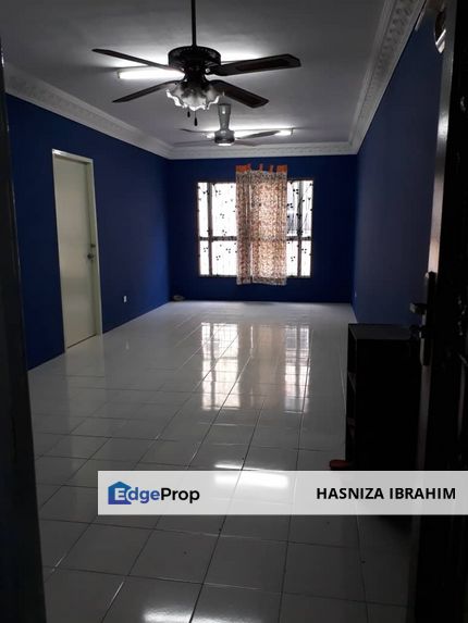 NEWLY PAINTED HOUSE WITH 24-HOUR SECURITY - ONE SELAYANG, BATU CAVES, SELANGOR , Selangor, Selayang