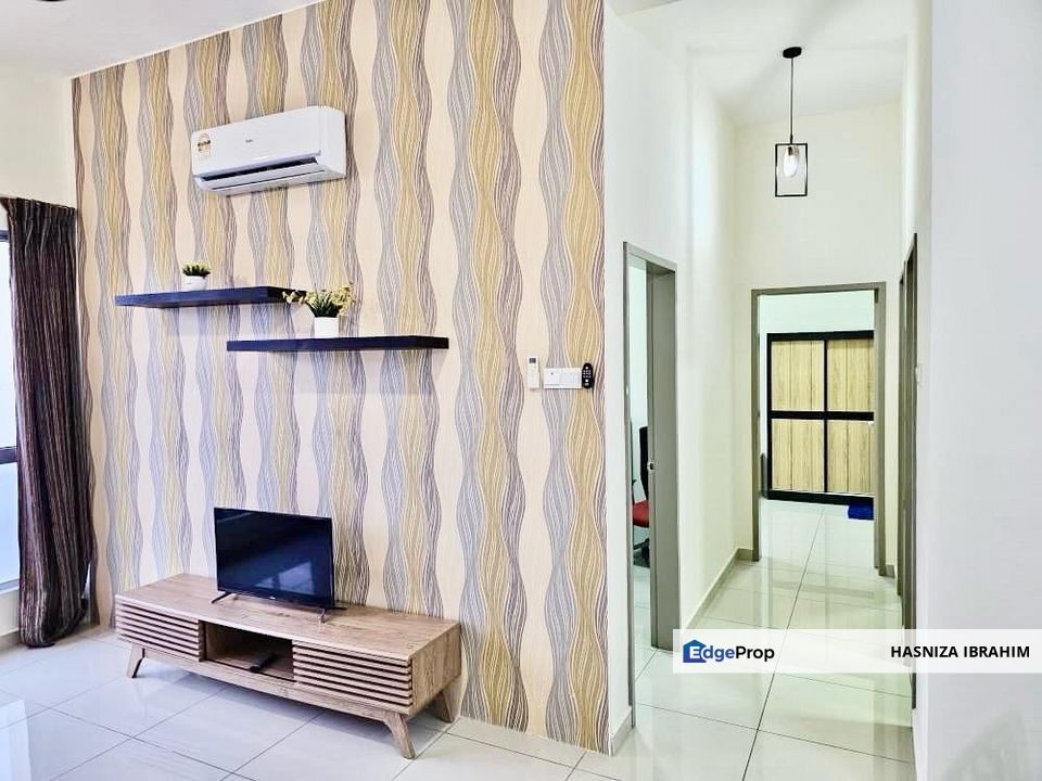 Immediate Vacant Fully Furnished with 2 Car Parks Residensi Berlian