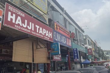 Medan Idaman Business Centre