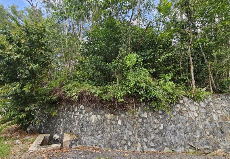 Sikamat Acasia Country Heights