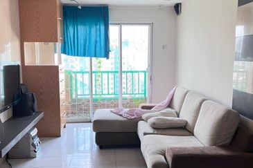 Vista Pinggiran, Taman Pinggiran Putra