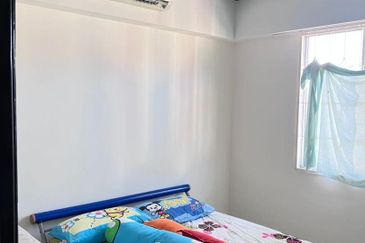 Vista Pinggiran, Taman Pinggiran Putra