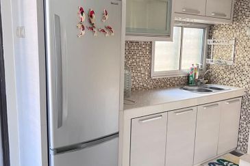 Vista Pinggiran, Taman Pinggiran Putra