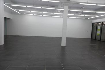 Ground Floor Shop Lot For Rent @ Bandar Seri Putra, Kajang, Bangi 