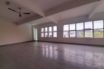 (Limited 2 Storey Factory) Taman Perindustrian Fimas, Bandar Teknologi Kajang, Taman Kajang Jaya, Kajang For Rent