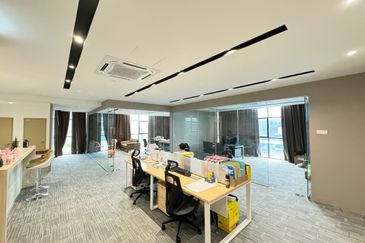 3-storey Semi-D Factory @ Budiman Business Park, Bandar Sungai Long, Cheras, Kajang