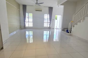 Renovated 2 Storey Terrace House @ Setia Ecohill 1, Semenyih For Sale
