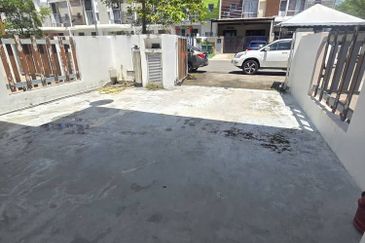 Renovated 2 Storey Terrace House @ Setia Ecohill 1, Semenyih For Sale