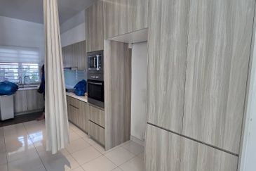 Renovated 2 Storey Terrace House @ Setia Ecohill 1, Semenyih For Sale