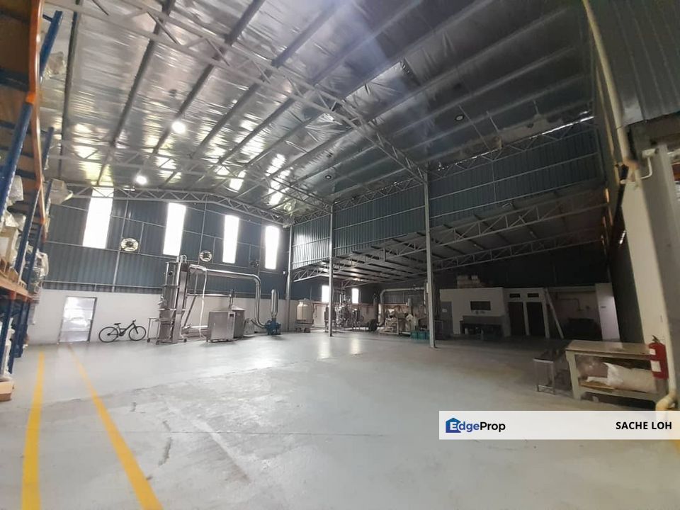 4.5% ROI, 3 STOREY SEMI D FACTORY FULLY EXTENDED @ SEMENYIH INTEGRATED PARK, Selangor, Semenyih