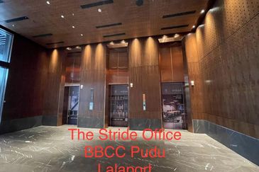 Menara EcoWorld (The Stride Strata Office @ BBCC)