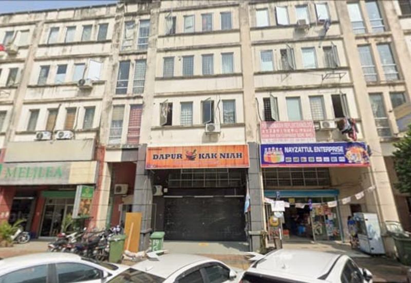 Kepong Metro Prima 4 Storey Endlot Below Market Value For Sale