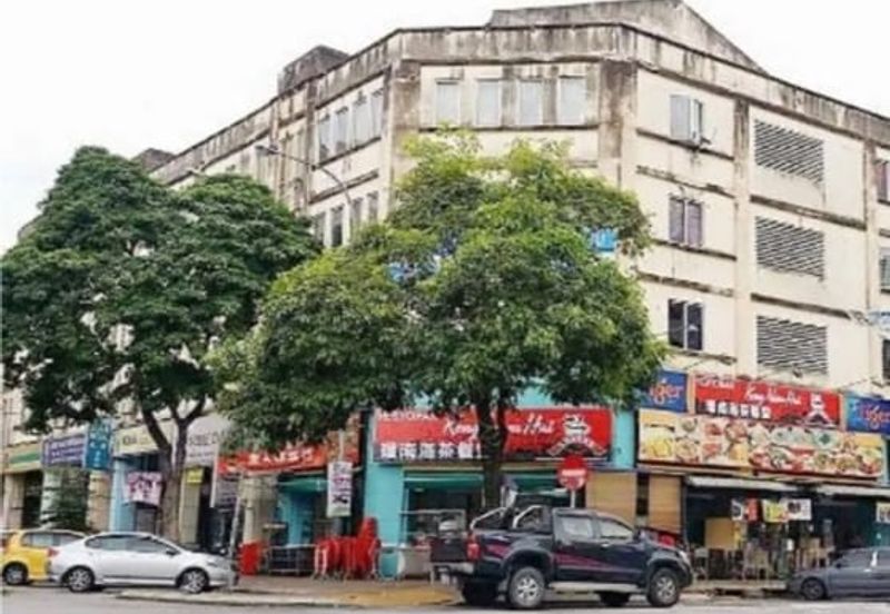 Kepong Metro Prima 4 Storey Endlot Below Market Value For Sale