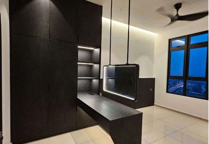 B11 Parkland Residence