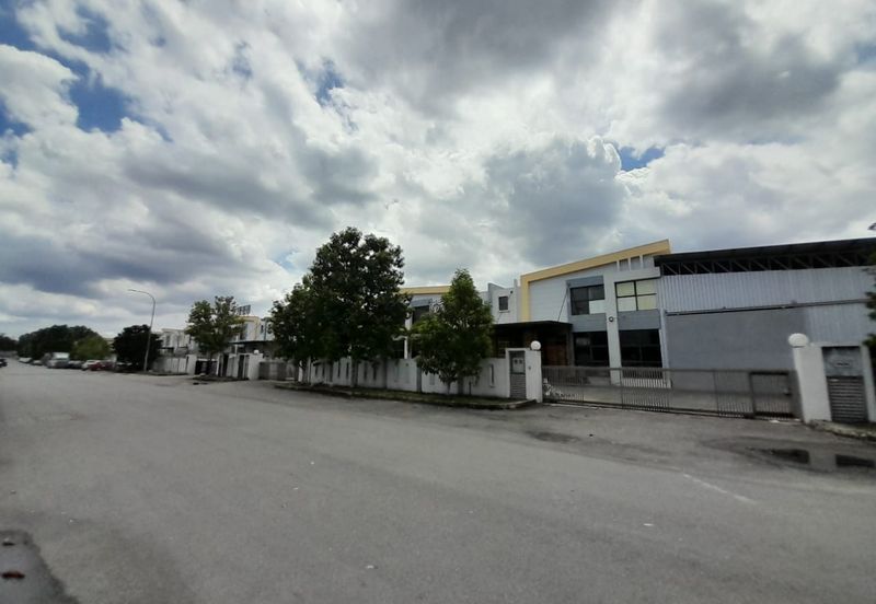 Lekas 32 Industrial Park