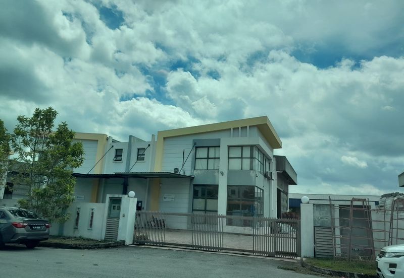 Lekas 32 Industrial Park