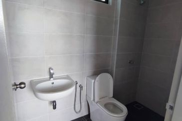 B11 Parkland Residence