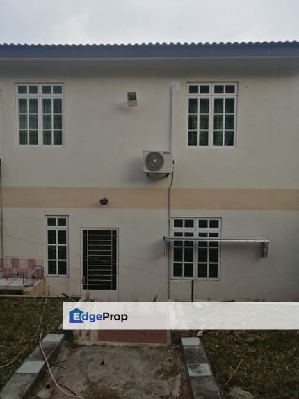 Elegant Bungalow in Prime Location with Future LRT Nearby "优越地段的优雅平房，未来轻轨近在咫尺", Penang, Gelugor