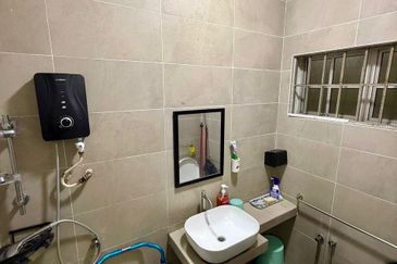 [FACING OPEN][RENOVATED] 2.5 STOREY TERRACE TAMAN KERAMAT PERMAI KUALA LUMPUR