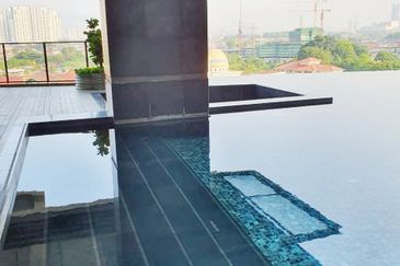 Flexus Signature Suites