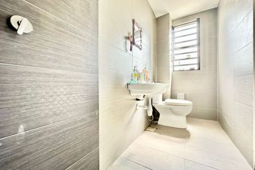 Pusat Bandar Putra Permai