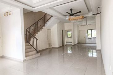 Monet Springtime @ Sunsuria City