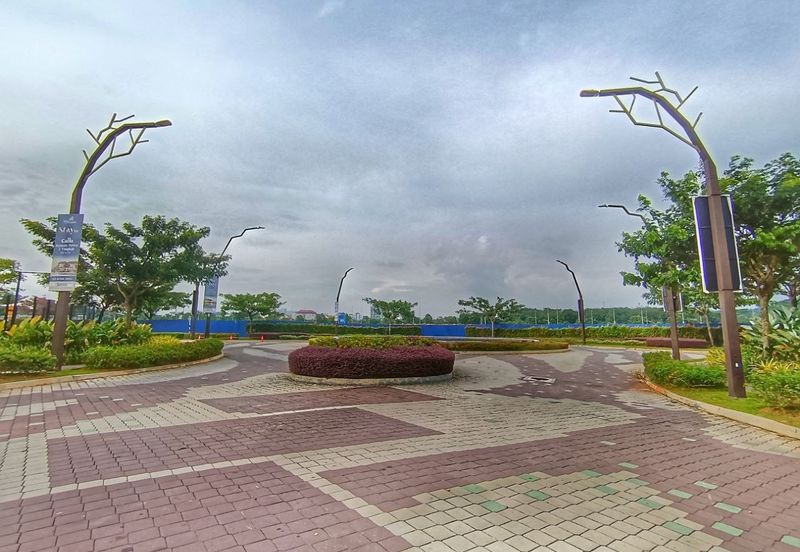 Setia Warisan Tropika (Belladonna)