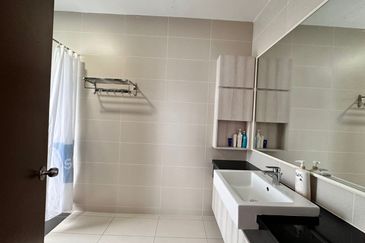 The Canal Garden South, Horizon Hills