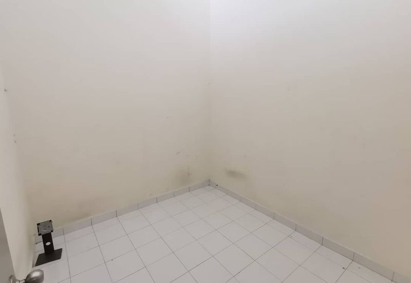 Pasir Putih_ 2 Storey Terrace_ Partial