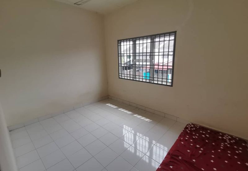 Pasir Putih_ 2 Storey Terrace_ Partial