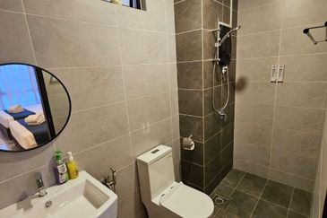 Twin Tower Residence