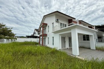 SAUJANA TROPIKA @ S2 HEIGHTS