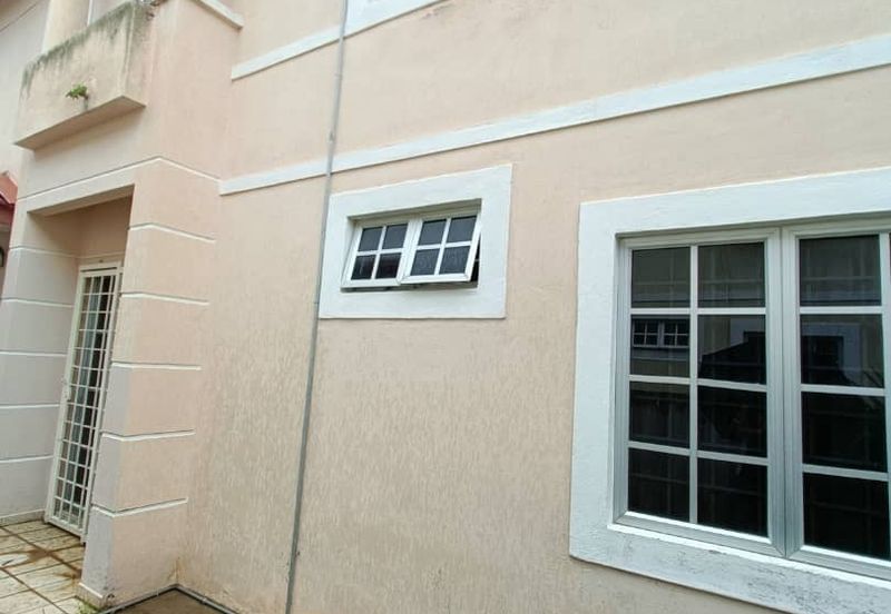 VISION HOMES @SEREMBAN 2